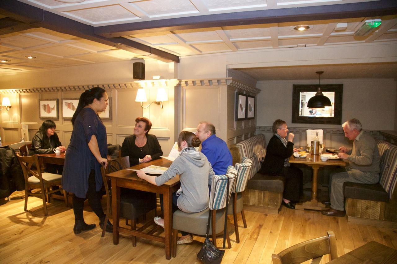 Fisherman'S Cot, Tiverton By Marston'S Inns Exteriör bild